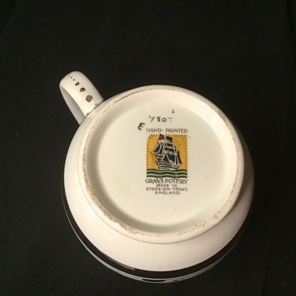 Vintage 2 piece Grays Pottery Porcelain Paint Silver & White Creamer & Server - Picture 3 of 13